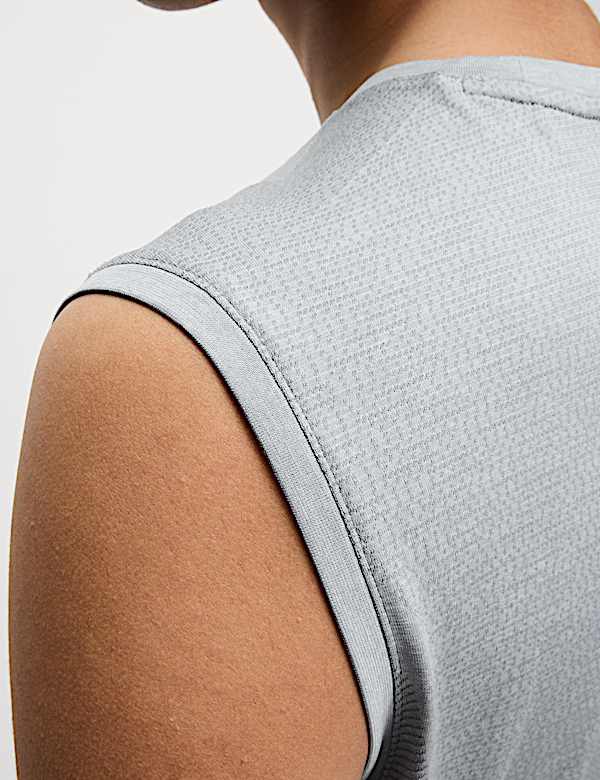 Sleeveless Vest - FR