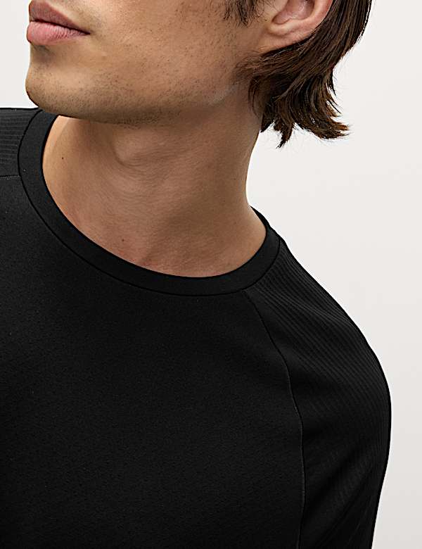 Seam Free Sports T-Shirt - RS