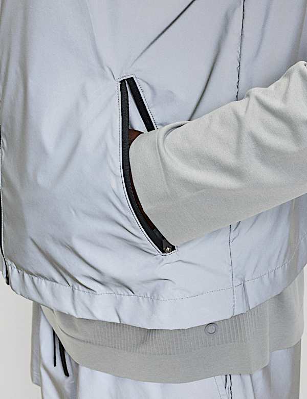 וסט ספורטיבי ארוג ומחזיר אור עם ™Stormwear - IL