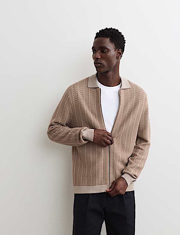 Gebreid jasje van extra fijne, zuivere merinowol - NL