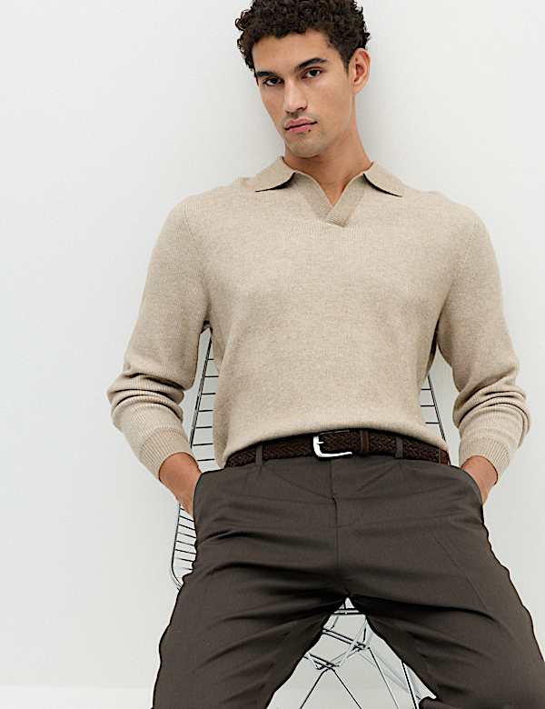 Pull tress&eacute; en maille l&eacute;g&egrave;re &agrave; encolure ouverte - CH