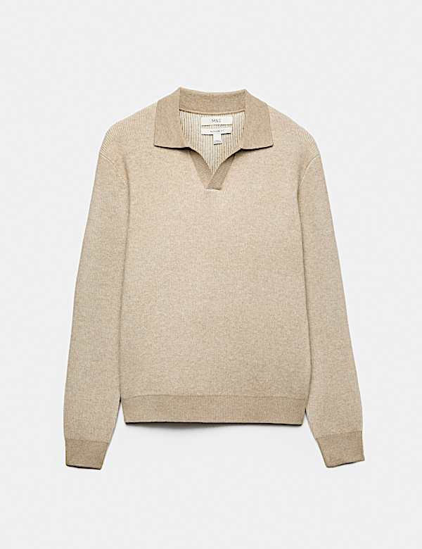 Pull tress&eacute; en maille l&eacute;g&egrave;re &agrave; encolure ouverte - CH