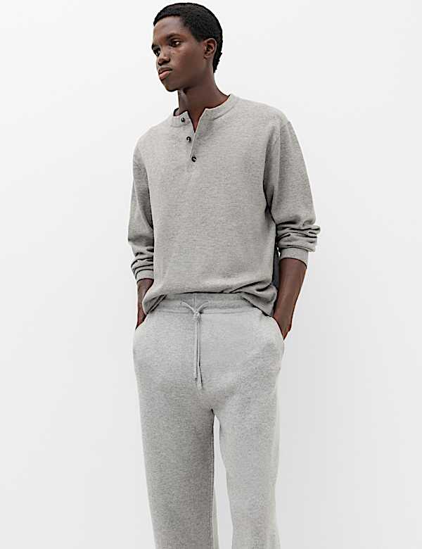 Air-Yarn Relaxed Henley Jumper - VN