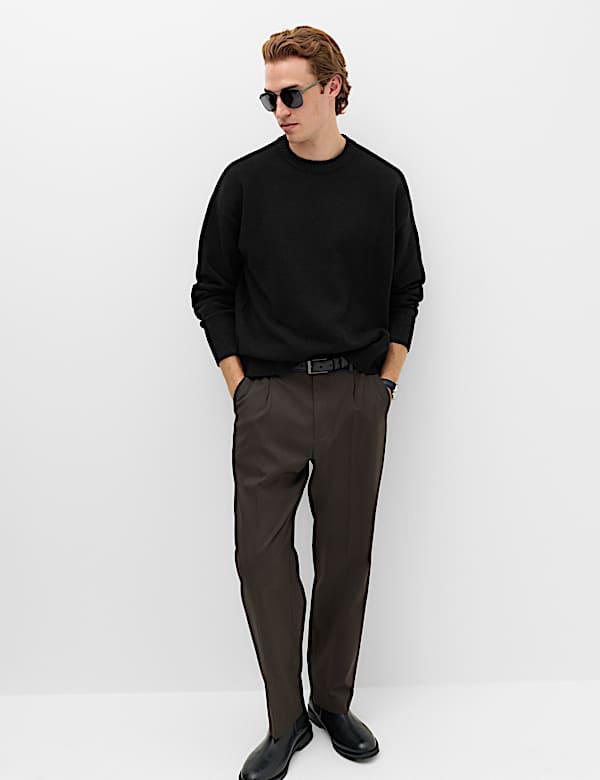 Relaxed Crew Neck Knitted Jumper - TW