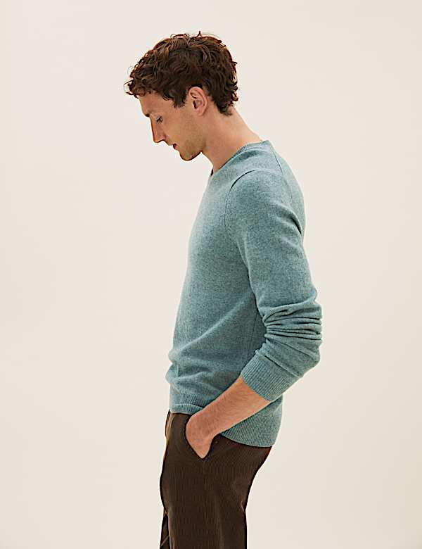 Pure Extra Fine Lambswool V-Neck Jumper