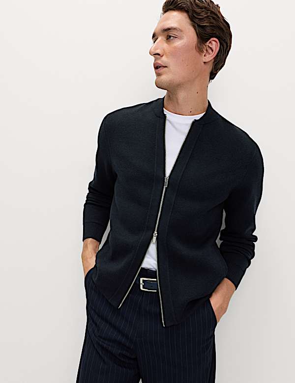 Elegante Strick-Bomberjacke aus Luftgarn mit Rundhalskragen - AT