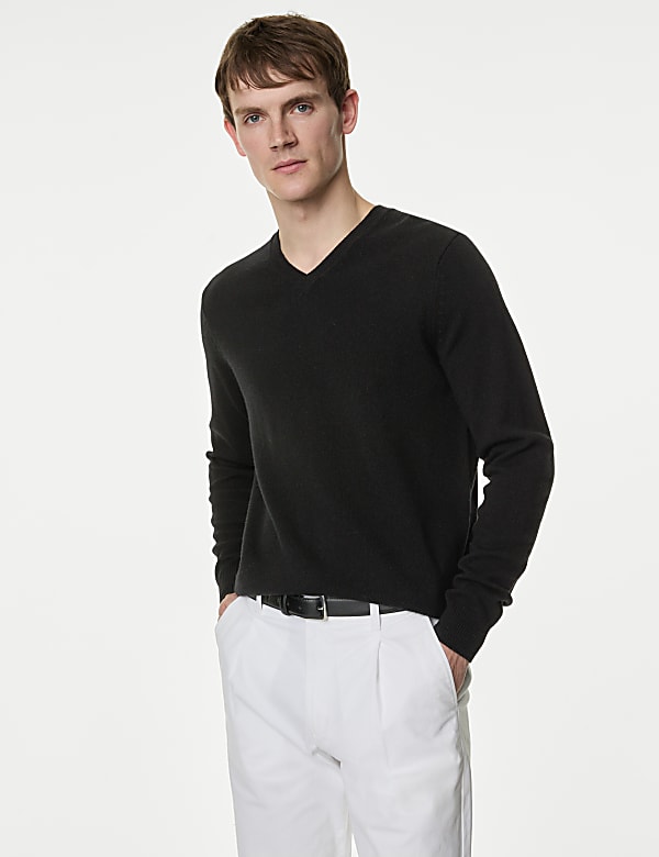 Pure Extra Fine Lambswool V Neck Jumper