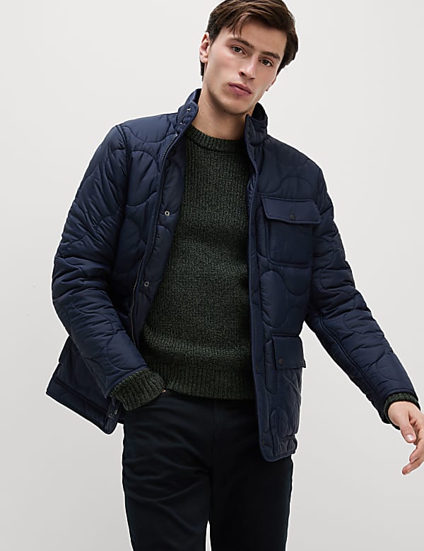 Pullover aus Lammwollmischgewebe mit Rundhalsausschnitt und Strukturmuster - DE