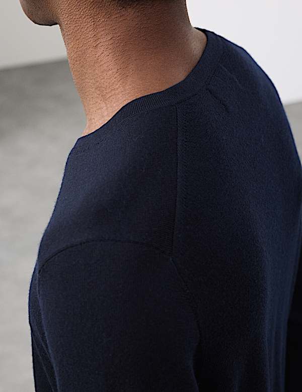 Πουλόβερ με λαιμόκοψη V από μαλλί Merino Extra Fine - GR