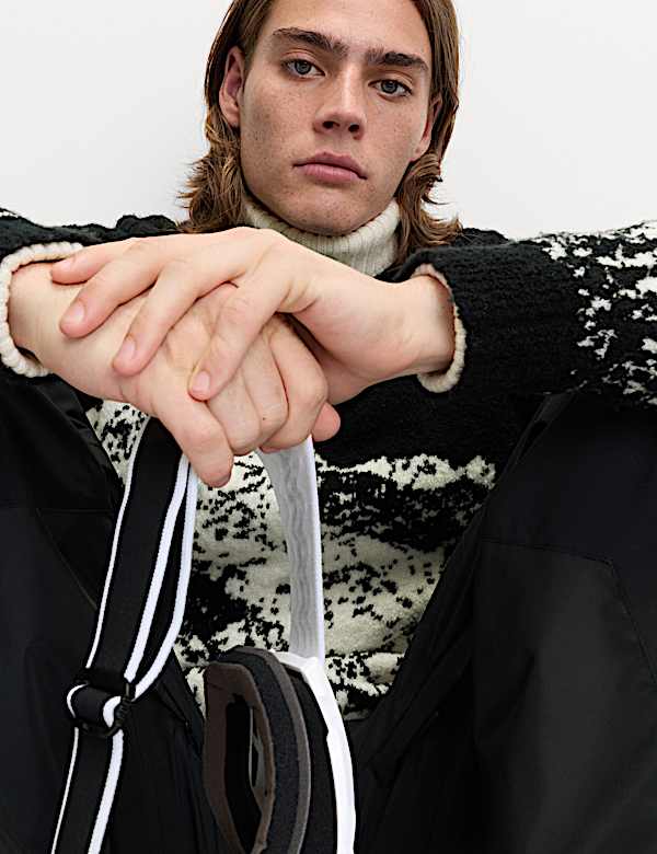 Merino Wool Rich Boucle Mountain Scene Jumper - PL