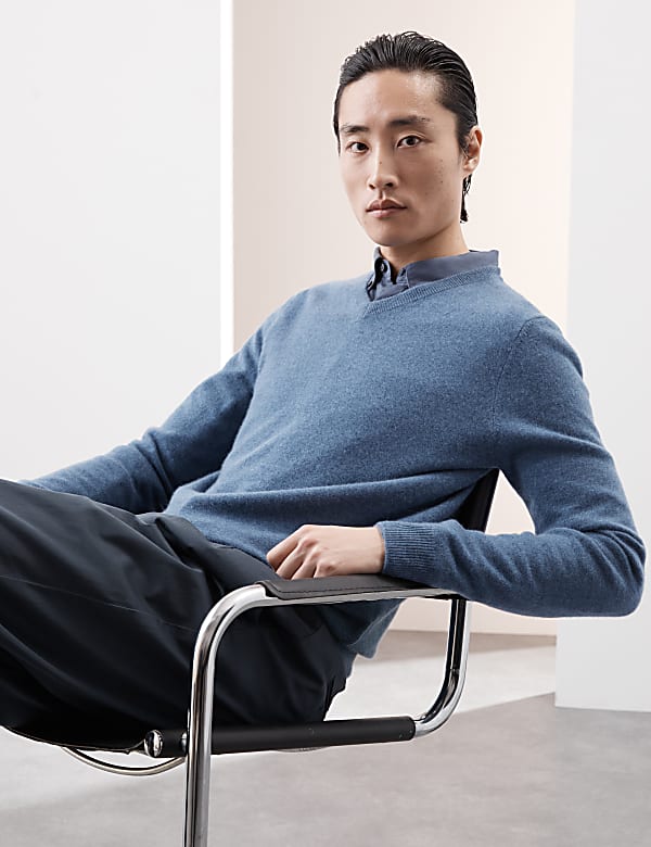 Pure Cashmere V-Neck Jumper - JP