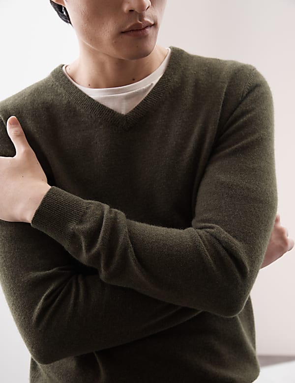 Pure Cashmere V-Neck Jumper - VN