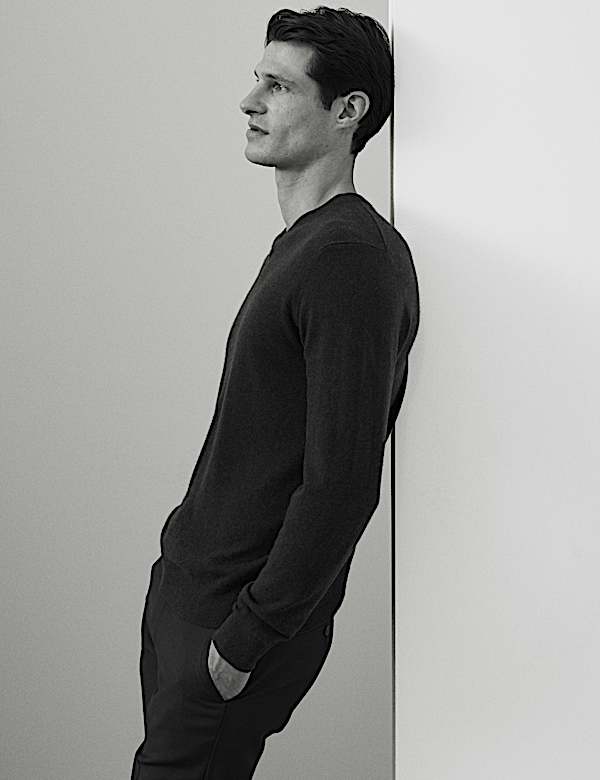 Pure Cashmere V-Neck Jumper