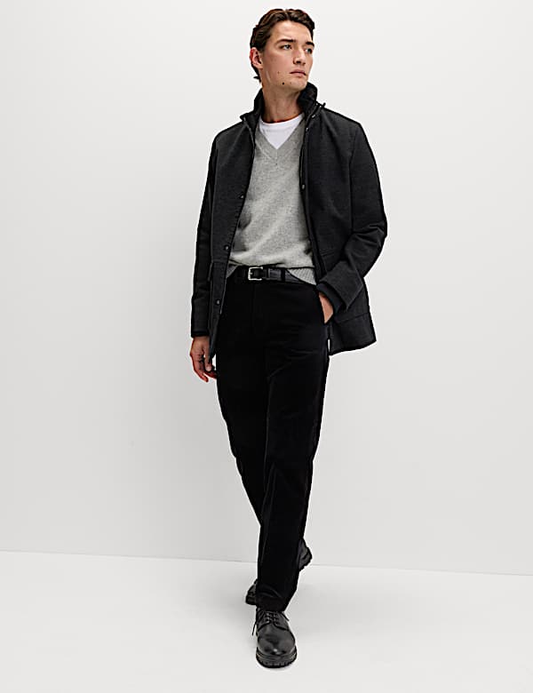 אפודה סרוגה מתערובת צמר טלאים עם צווארון וי - IL