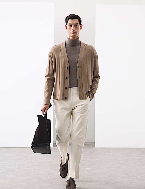 Relaxed Fit Strick-Cardigan mit V-Ausschnitt und vertikaler Ziernaht - DE