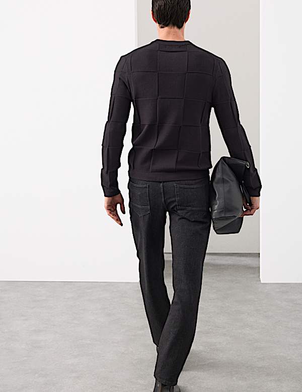 Textured Crew Neck Knitted Jumper - RO