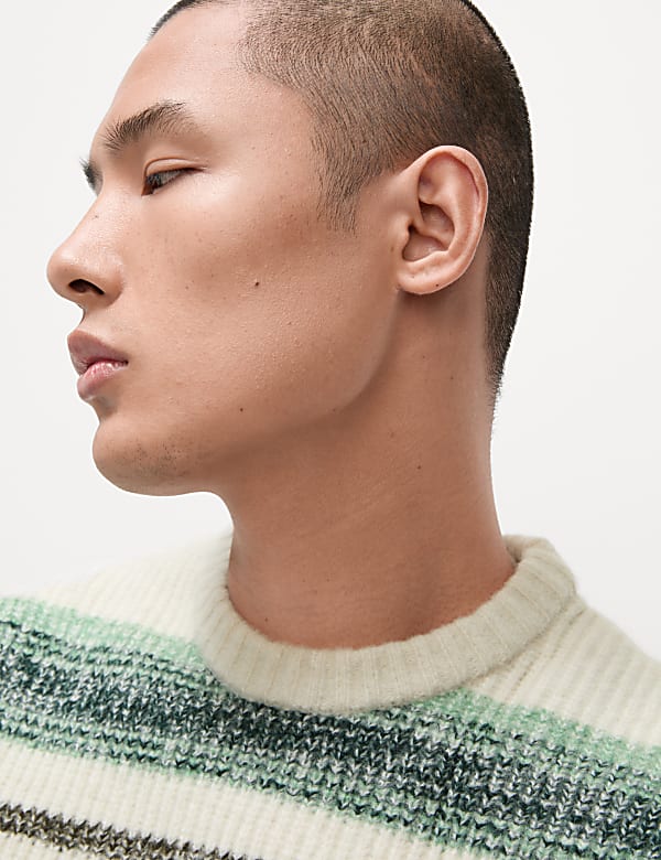 Superzachte trui met strepen, ronde hals en wol - BE
