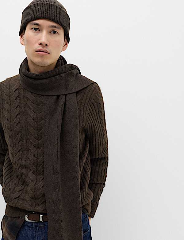 Cable Knit Crew Neck Jumper - MV
