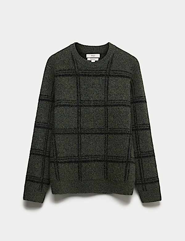 סוודר סרוג צמרירי עם צווארון עגול ומשבצות - IL