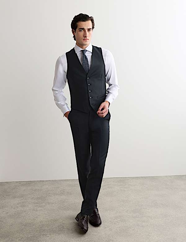 Zuiver wollen gilet van keperstof met uitstekende pasvorm - NL