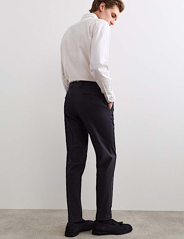 Tailored Fit Chinos - ES