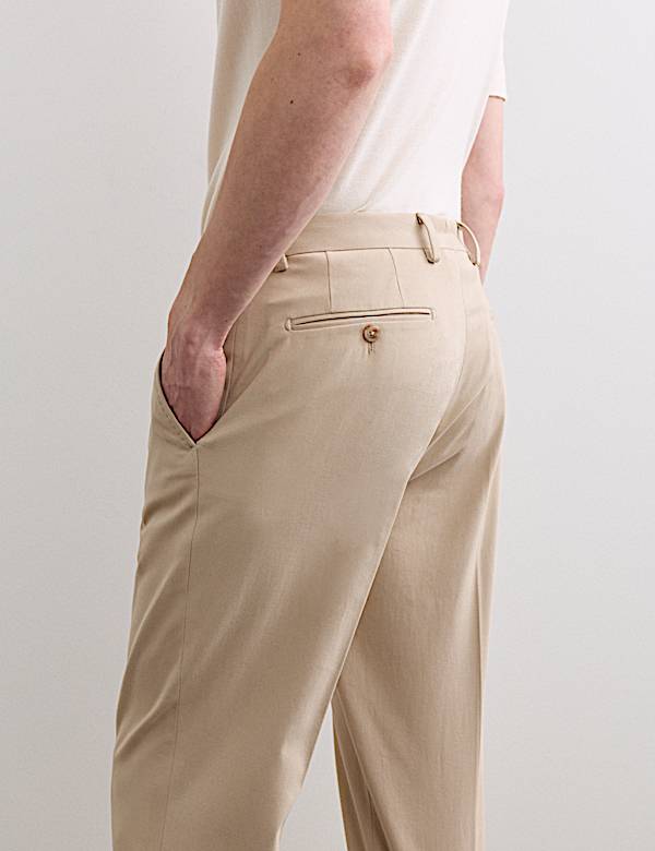 Chino coupe ajust&eacute;e - FR