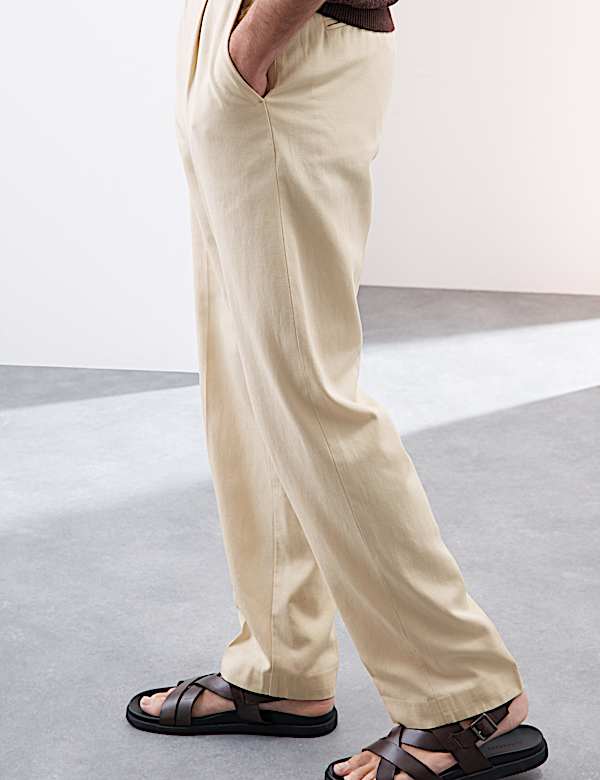 Regular Fit Lyocell Blend Single Pleat Trousers