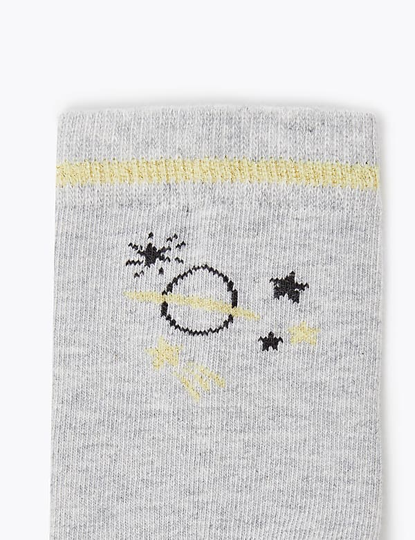 5pk of Patterned Socks
