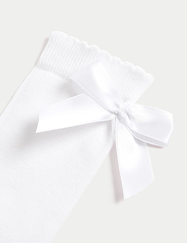 3p Cotton Rich Picot Knee High Bow Socks (6-8&frac12; Small - 4-7 Large)