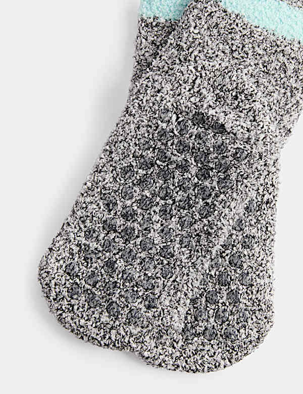 Calcetines zapatilla abrigados con estampado de ping&uuml;inos - US