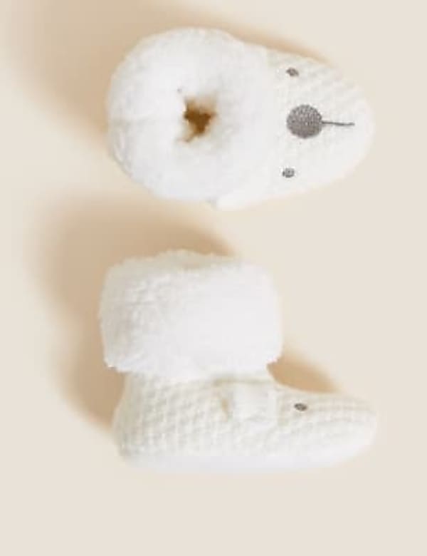 Polar Bear Knitted Booties (0-24 Mths)