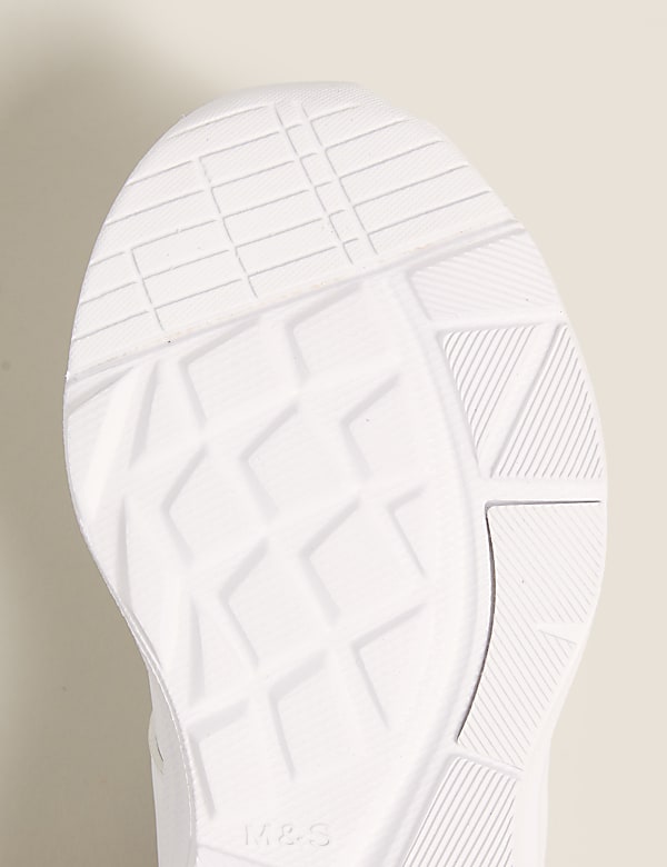 Kids' Freshfeet™ Riptape Trainers (4 Small - 13 Small)