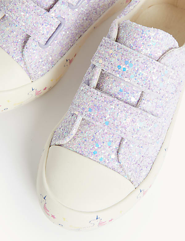 Kids&rsquo; Freshfeet&trade; Glitter Riptape Trainers