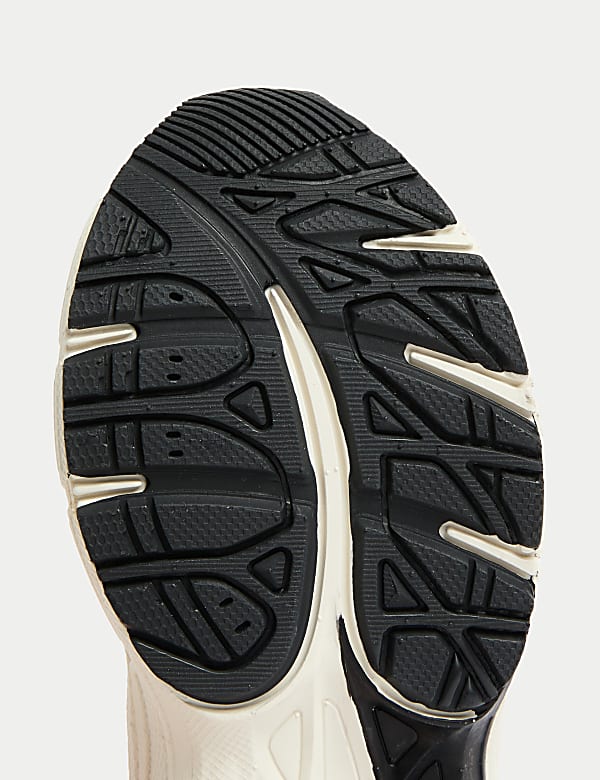 Kids' Freshfeet™ Toggle Runner Trainers (4 Small - 7 Large) - JE