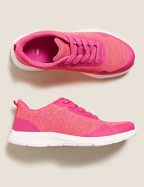 Kids' Freshfeet™ Trainers (13 Small - 6 Large)