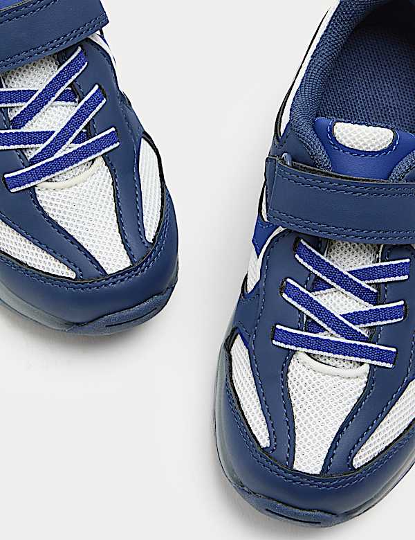 Chunky Light Up Trainers (4 Small - 2 Large) - KG