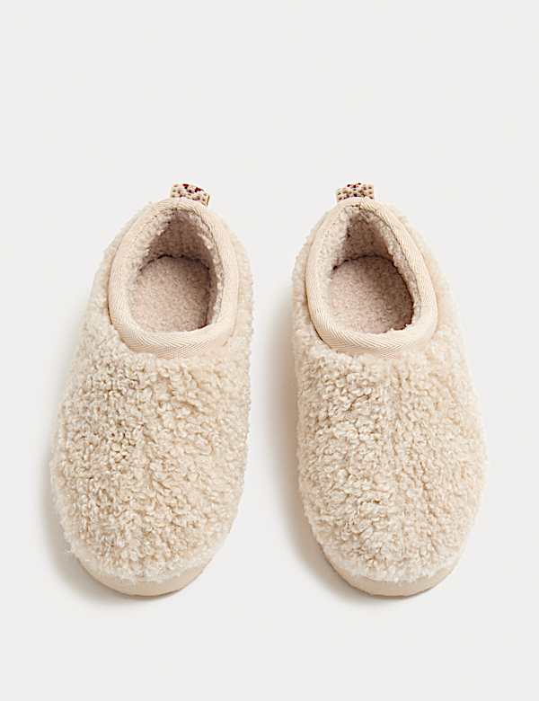 Kids' Slippers (9 Small - 7 Large) - BN