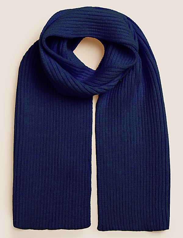 Kids' Knitted Scarf