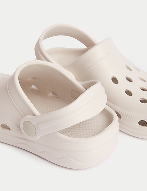 Kids' Clogs (4 Small - 7 Large) - KR