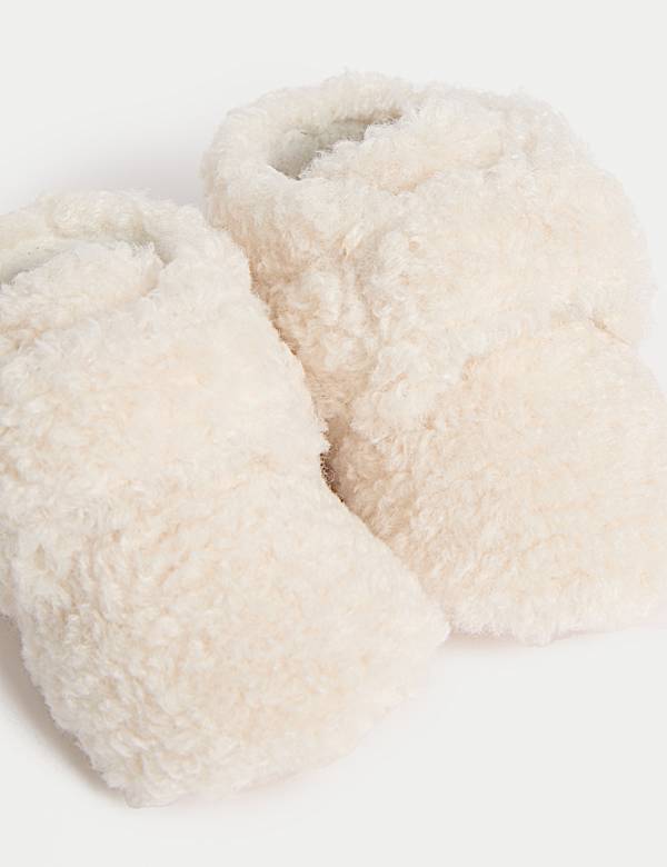 מגפי טרום הליכה צמריריים לתינוקות (0‏-18 חודשים) - IL