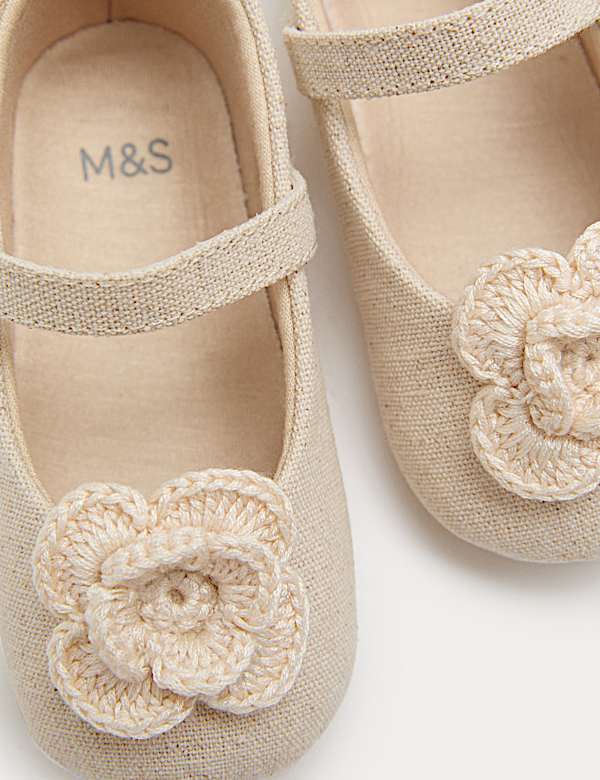Baby Flower Ballet Pram Shoes (0-18 Mths) - CY