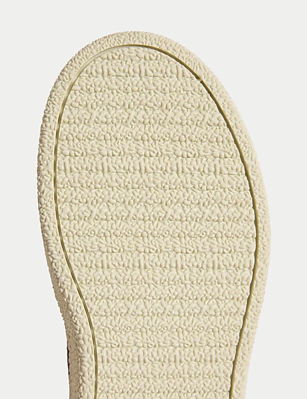 Kids' Apron Front Lace up Shoes (4 Small - 7 Large) - BG