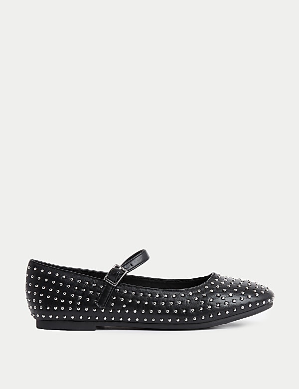 Kids black pumps deals