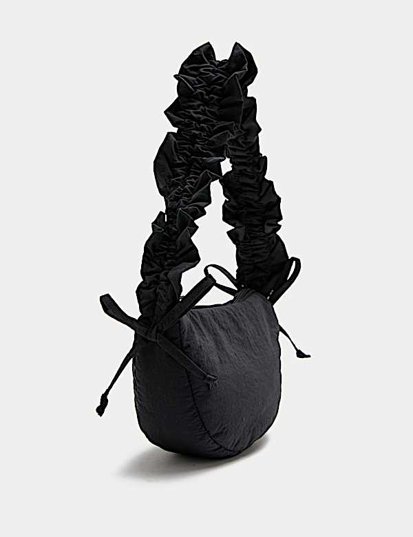 תיק פאוץ' עם רצועה ומלמלה לילדות - IL