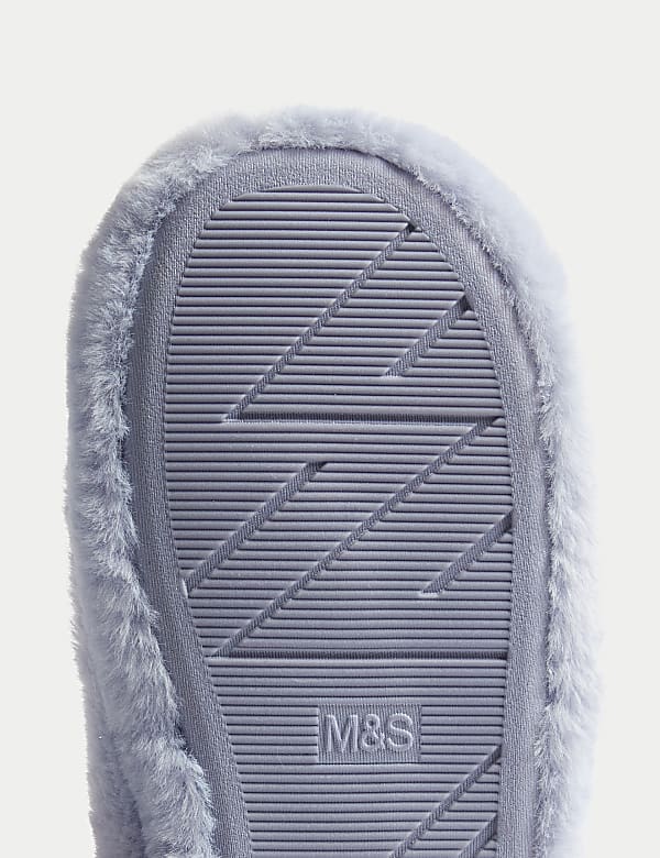 Kids' Lilo & Stitch Slippers (9 Small - 6 Large) - MX