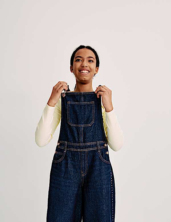 Denimlatzhose mit ausgestelltem Bein (2&ndash;16 J.) - AT