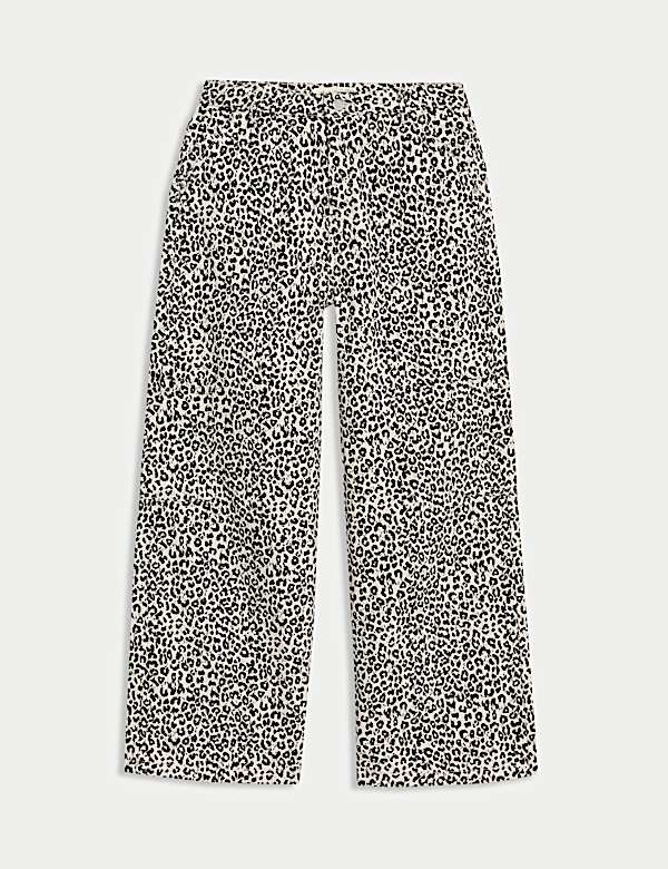 Jeans mit weitem Bein und Animalprint (6–16 J.) - AT