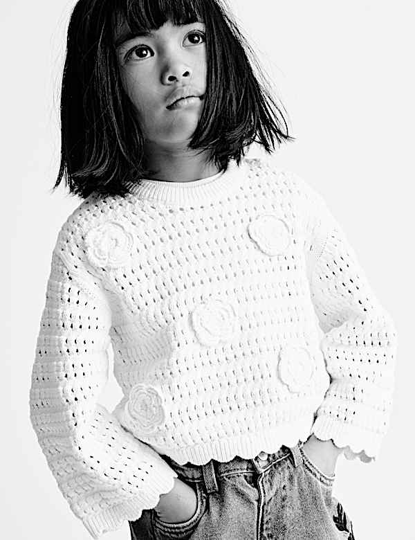 Strickpullover aus reiner Baumwolle mit Blumenmuster (2–8 J.) - AT