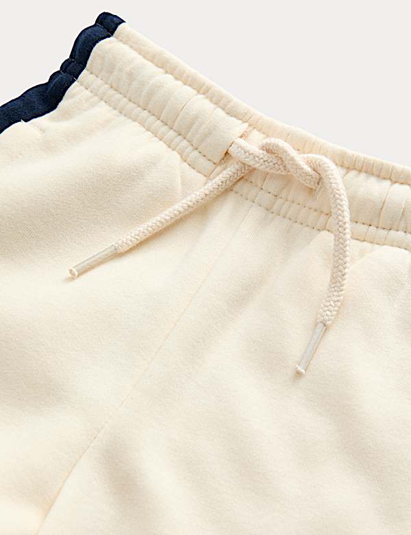 Bequeme Jogginghose mit Seitenstreifen (2–8 J.) - AT