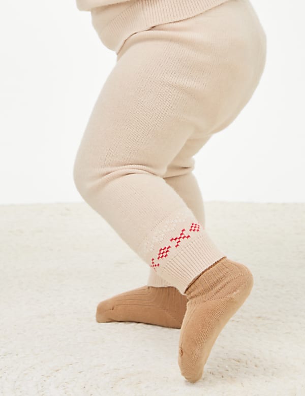 Πλεκτό σύνολο με τεχνική Fair Isle και σχέδιο μπισκότων (0-3 ετών) - GR